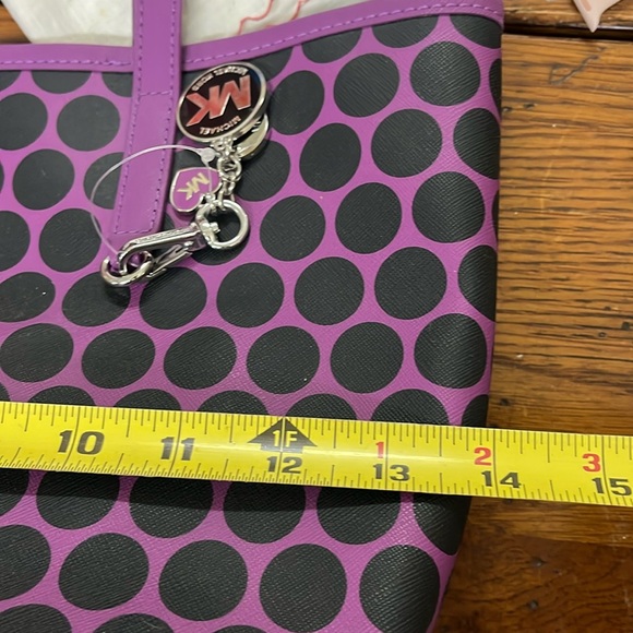 Michael Kors medium size tote purse - Picture 11 of 11